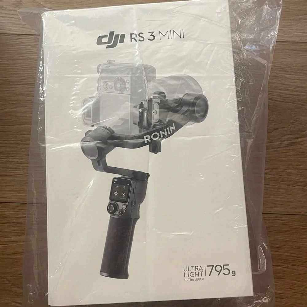 NEW DJI RS 3 Mini Gimbal Stabilizer - Black